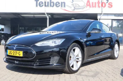 Tesla Model S (2016) — foto 1