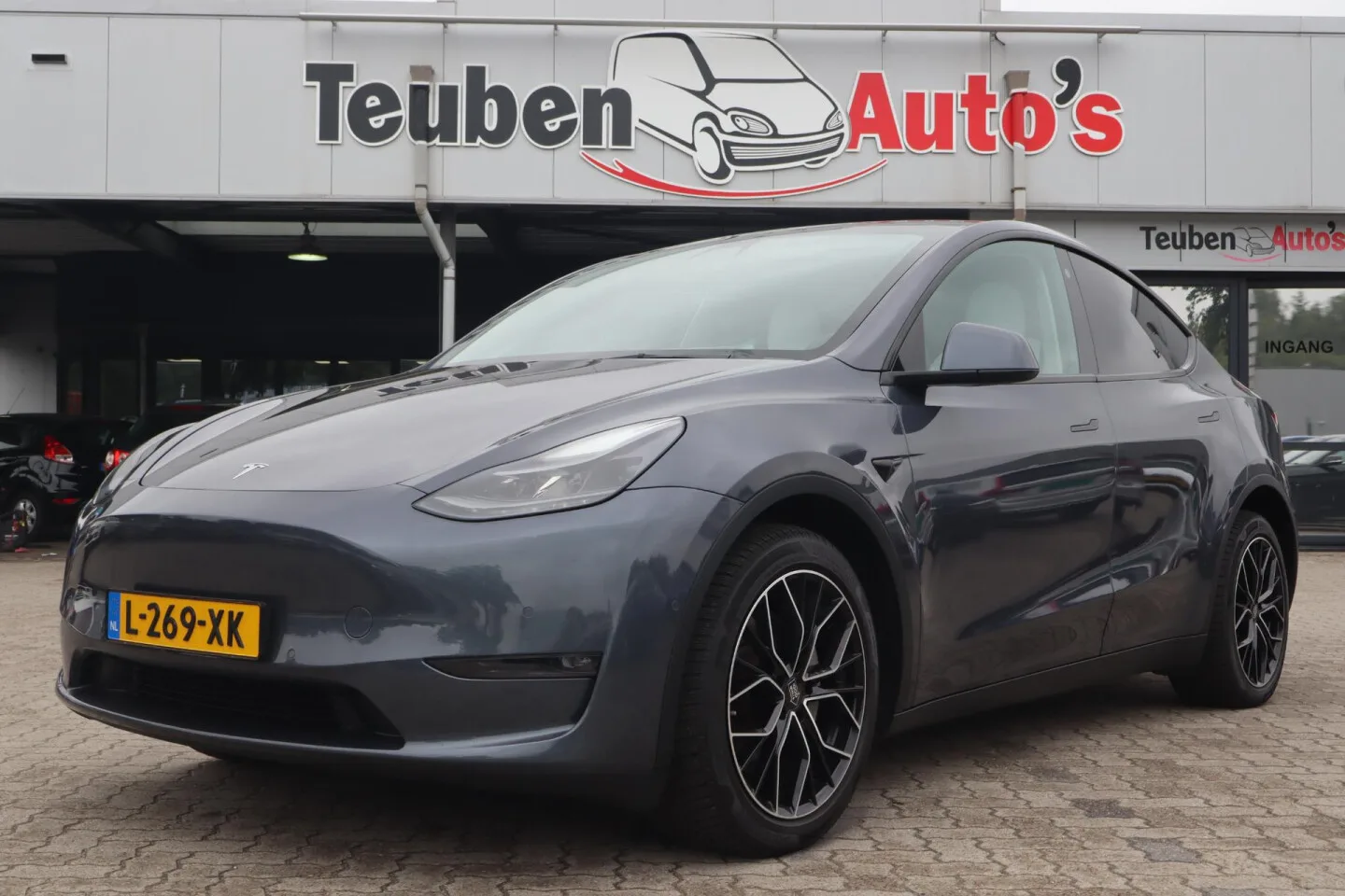 Tesla Model Y (2021) — foto 1