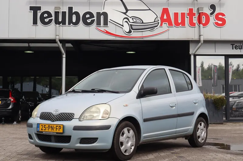 Toyota Yaris (2004)
