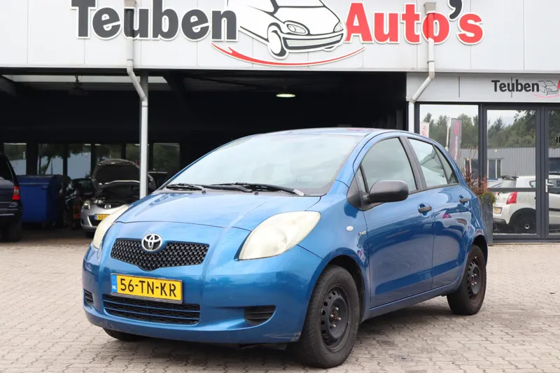 Toyota Yaris (2006)