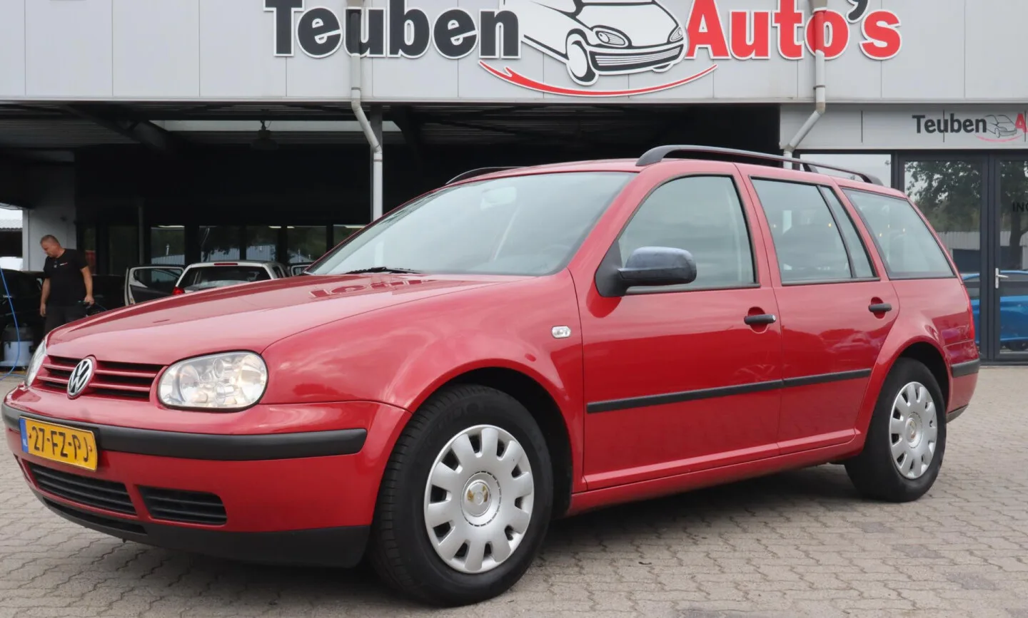 Volkswagen Golf (2000) — foto 1