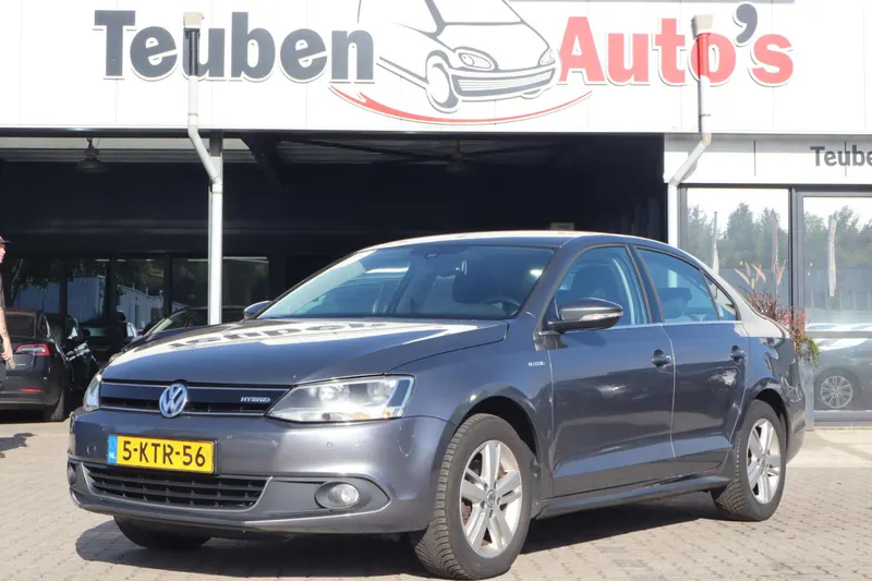 Volkswagen Jetta (2013)