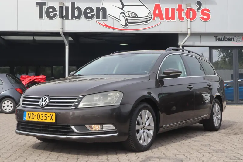 Volkswagen Passat (2011)