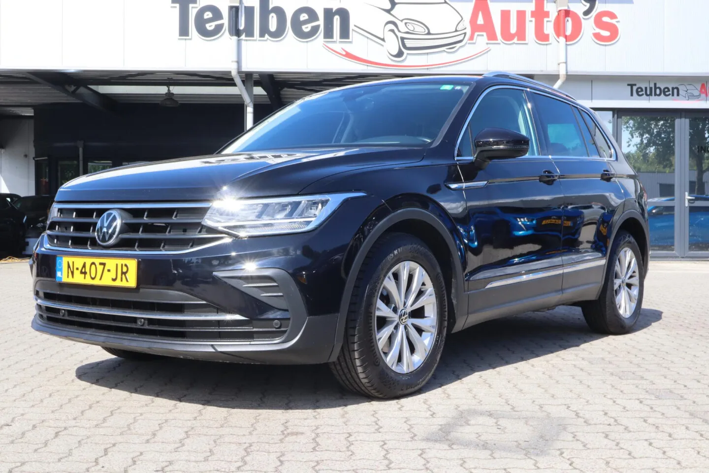Volkswagen Tiguan (2021) — foto 1