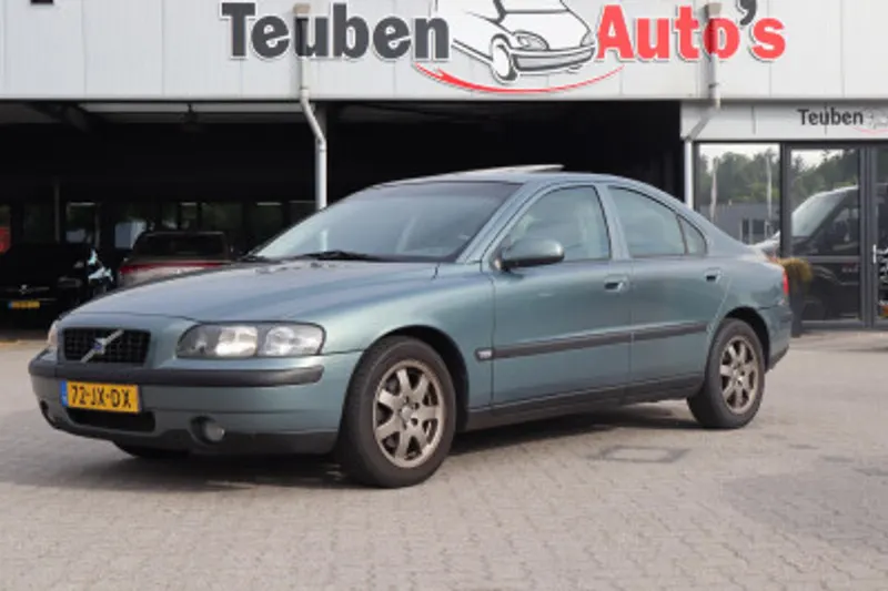 Volvo S60 (2002)