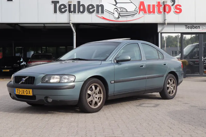 Volvo S60 (2002)