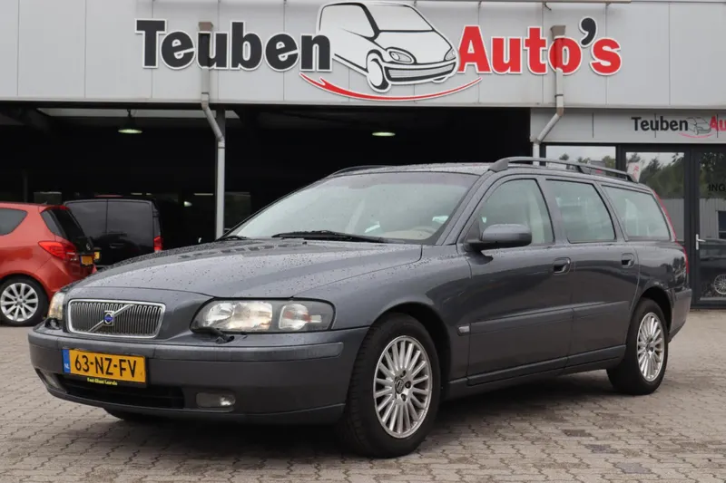 Volvo V70 (2004)