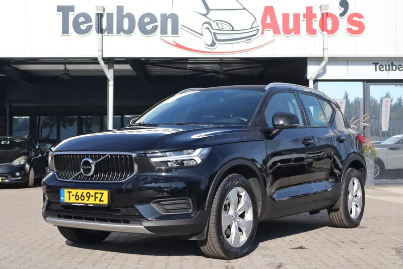 Volvo XC40 (2019)