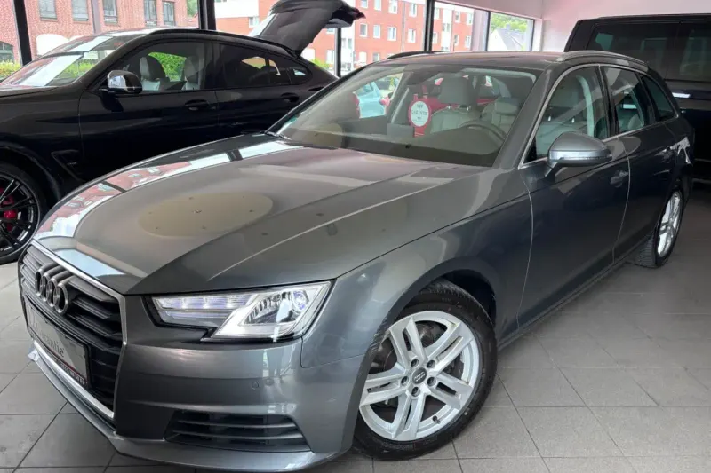 Audi A4 (2019)
