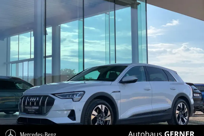 Audi e-tron (2022)