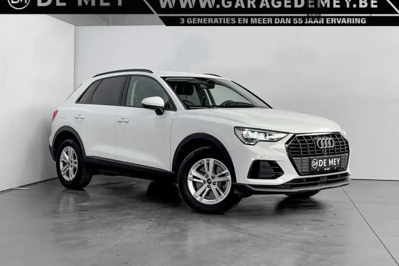 Audi Q3 (2023)