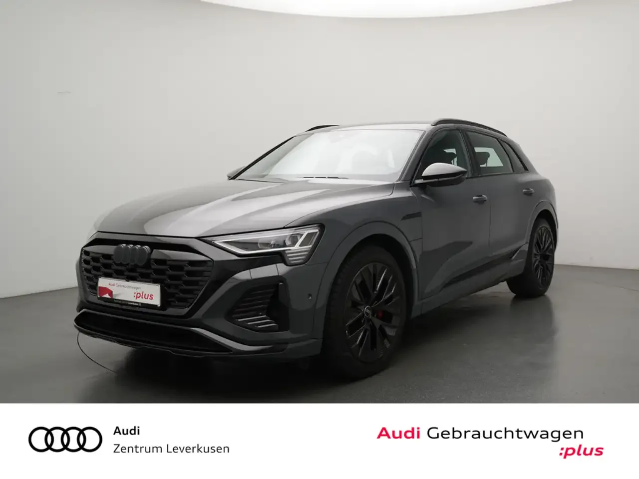 Audi Q8 e-tron (2023) — foto 1