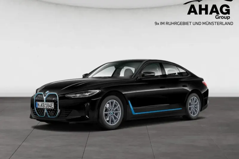 BMW i4 (2023)