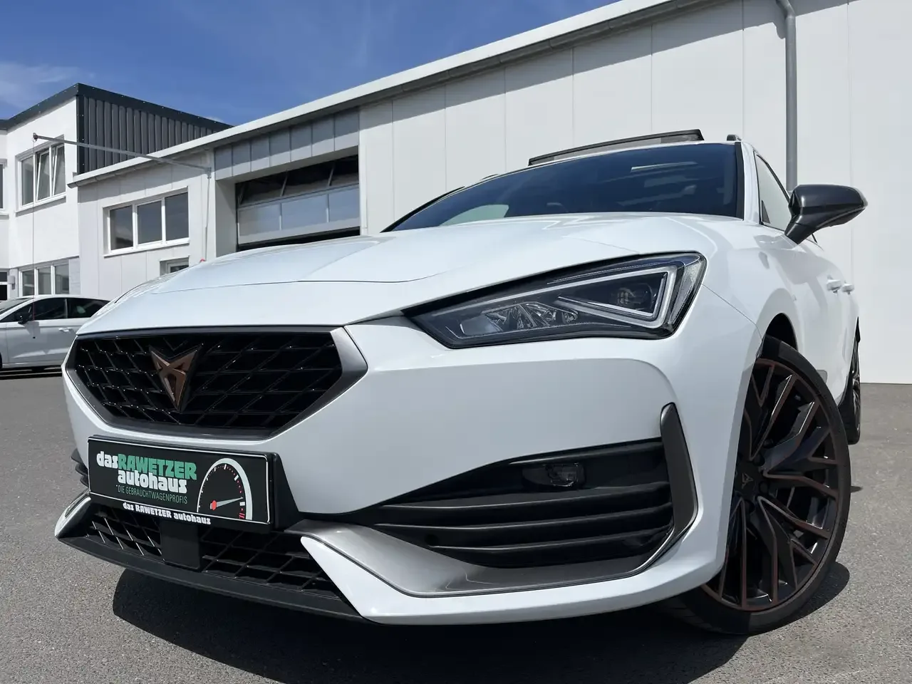 CUPRA Leon (2024) — foto 1
