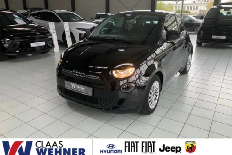 Fiat 500e (2023)