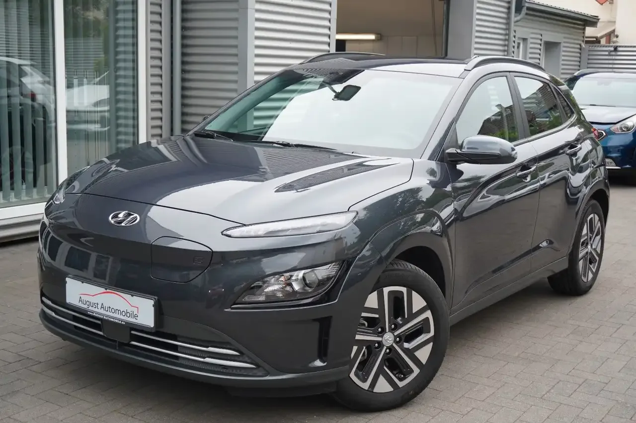 Hyundai Kona (2023) — foto 1
