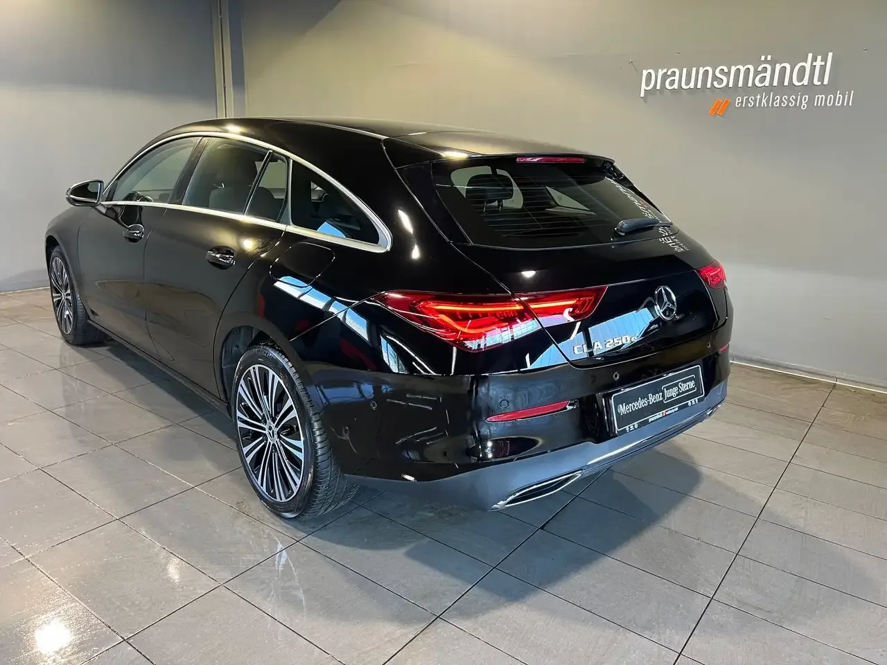 Mercedes-Benz CLA-Klasse (2023) — foto 1