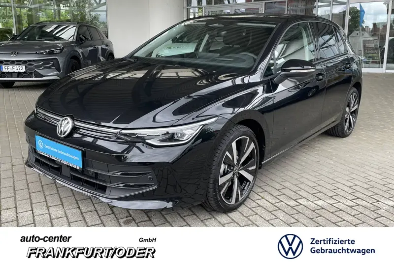 Volkswagen Golf (2025)