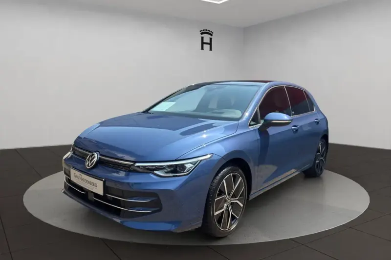 Volkswagen Golf (2024)