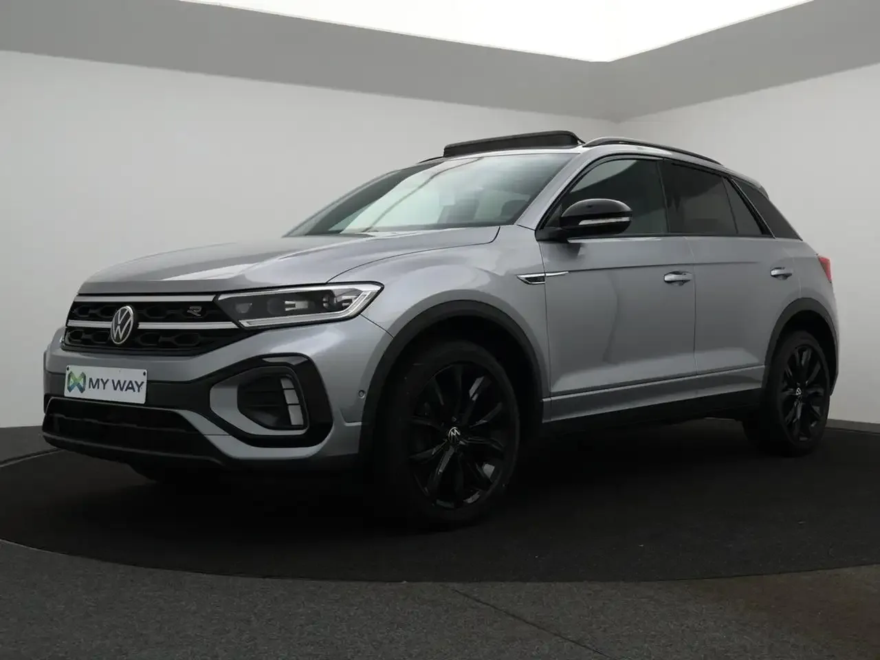 Volkswagen T-Roc (2023) — foto 1