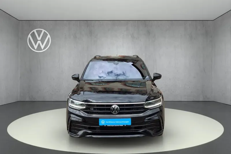 Volkswagen Tiguan (2023)