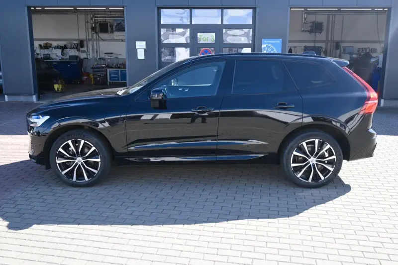 Volvo XC60 (2023)