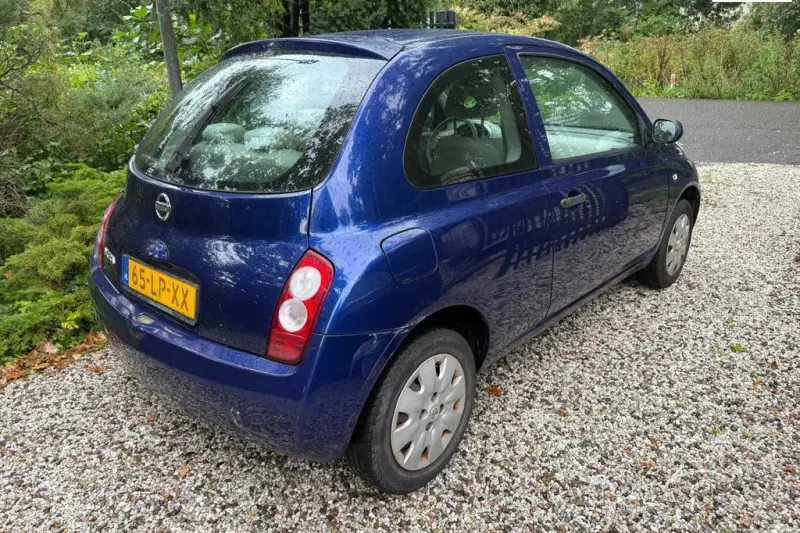 Nissan Micra (2003)