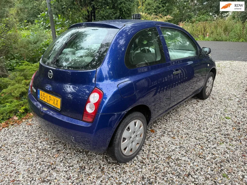Nissan Micra (2003) — foto 1