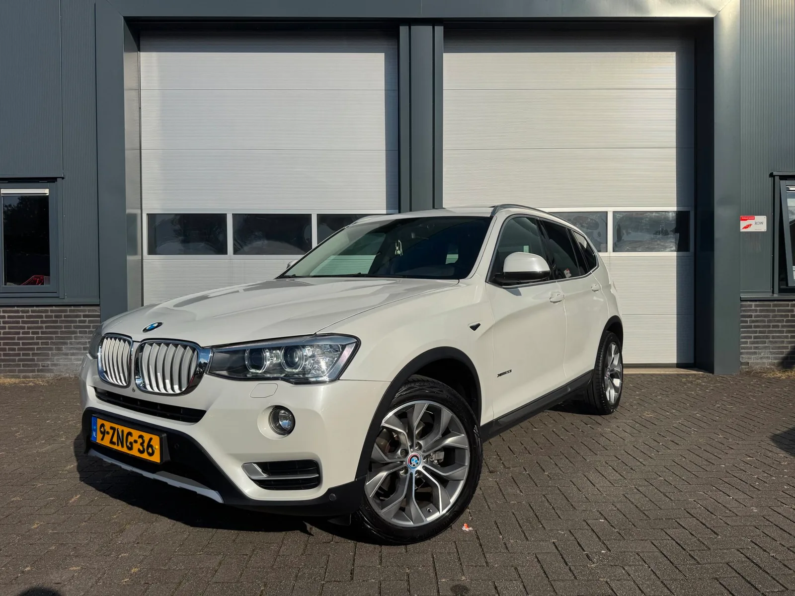 BMW X3 (2015) — foto 1