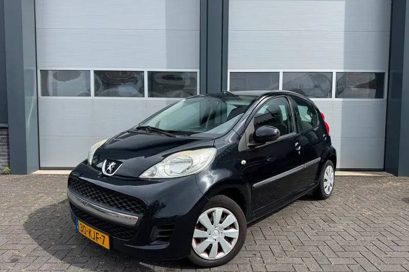 Peugeot 107 (2009)