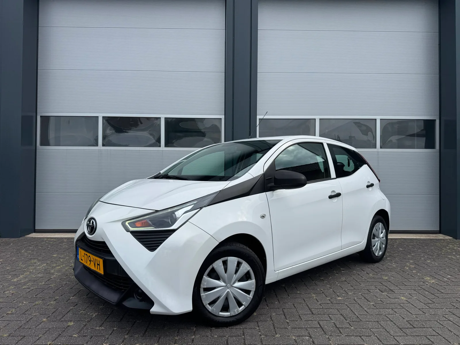 Toyota Aygo (2021) — foto 1