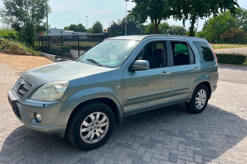 Honda CR-V (2005)