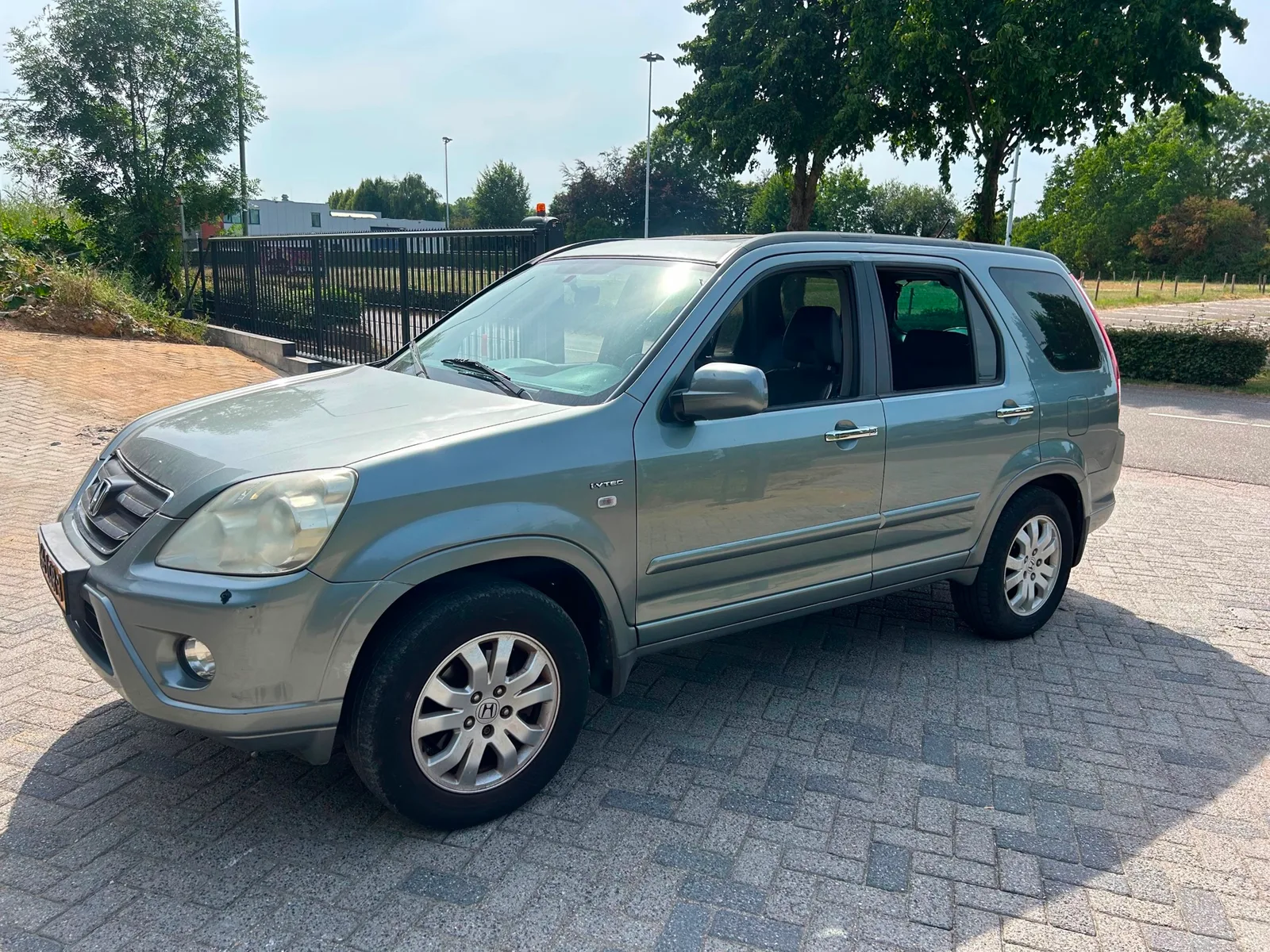 Honda CR-V (2005) — foto 1