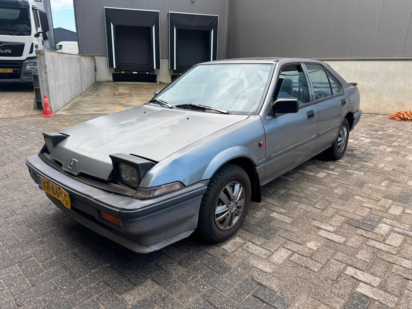 Honda Integra (1989) — foto 1