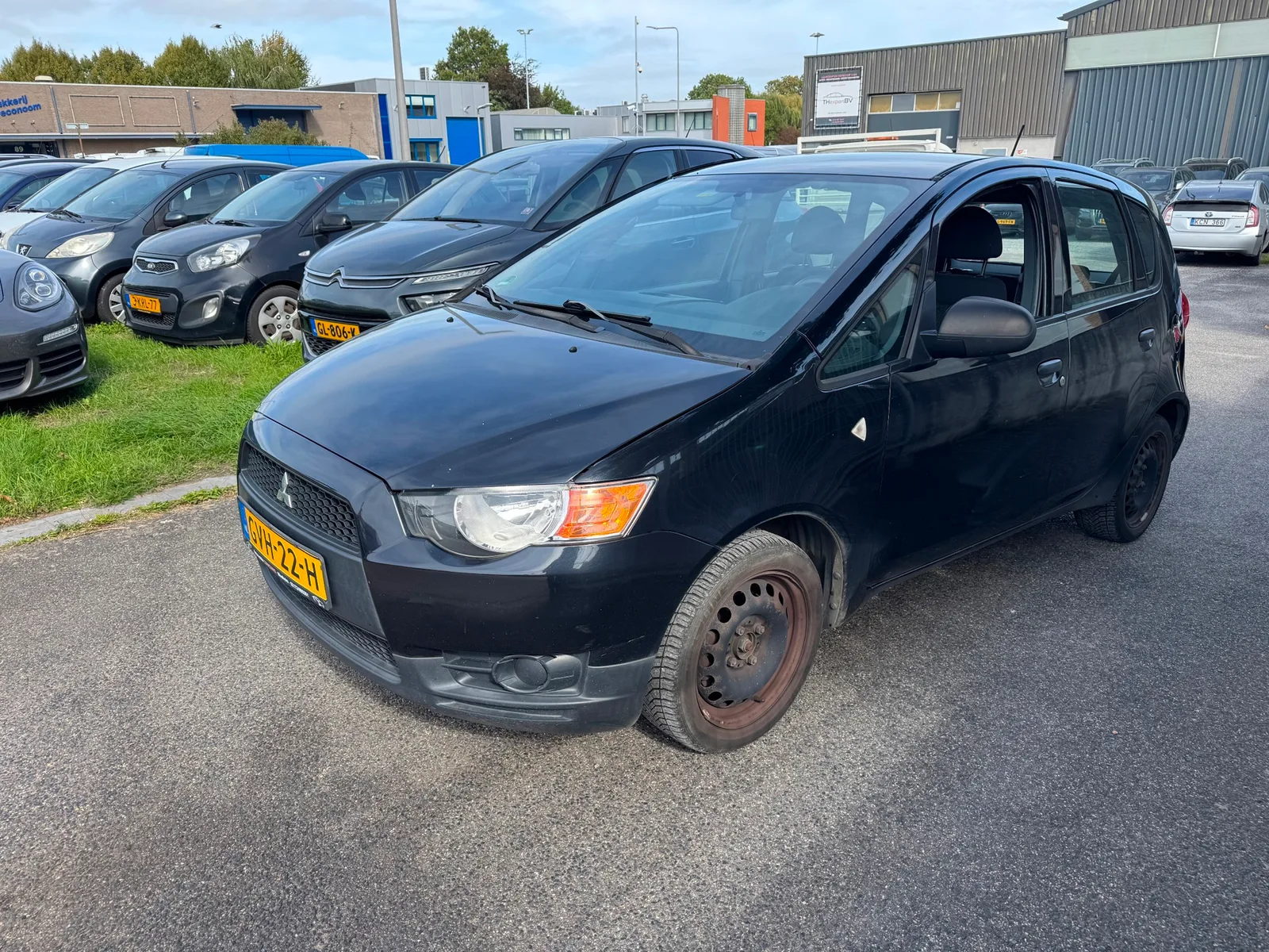 Mitsubishi Colt (2009) — foto 1