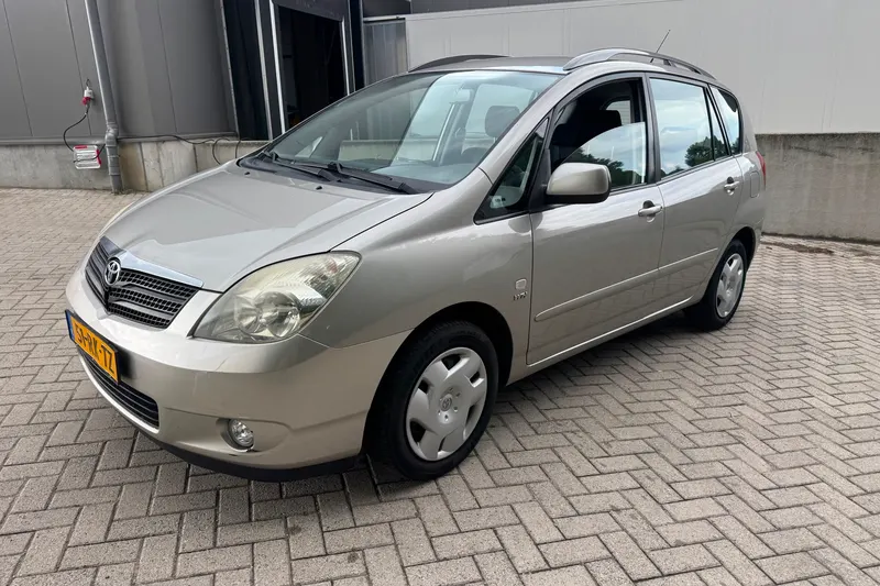 Toyota Corolla (2002)