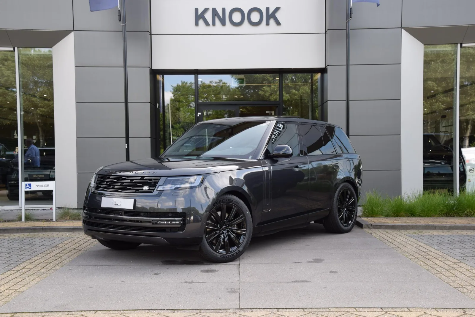 Land Rover Range Rover (2026) — foto 1