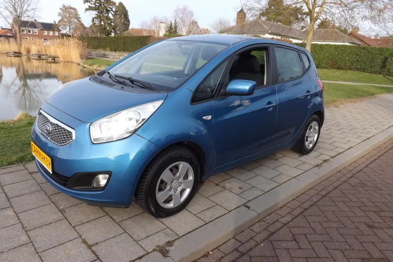 Kia Venga (2011)