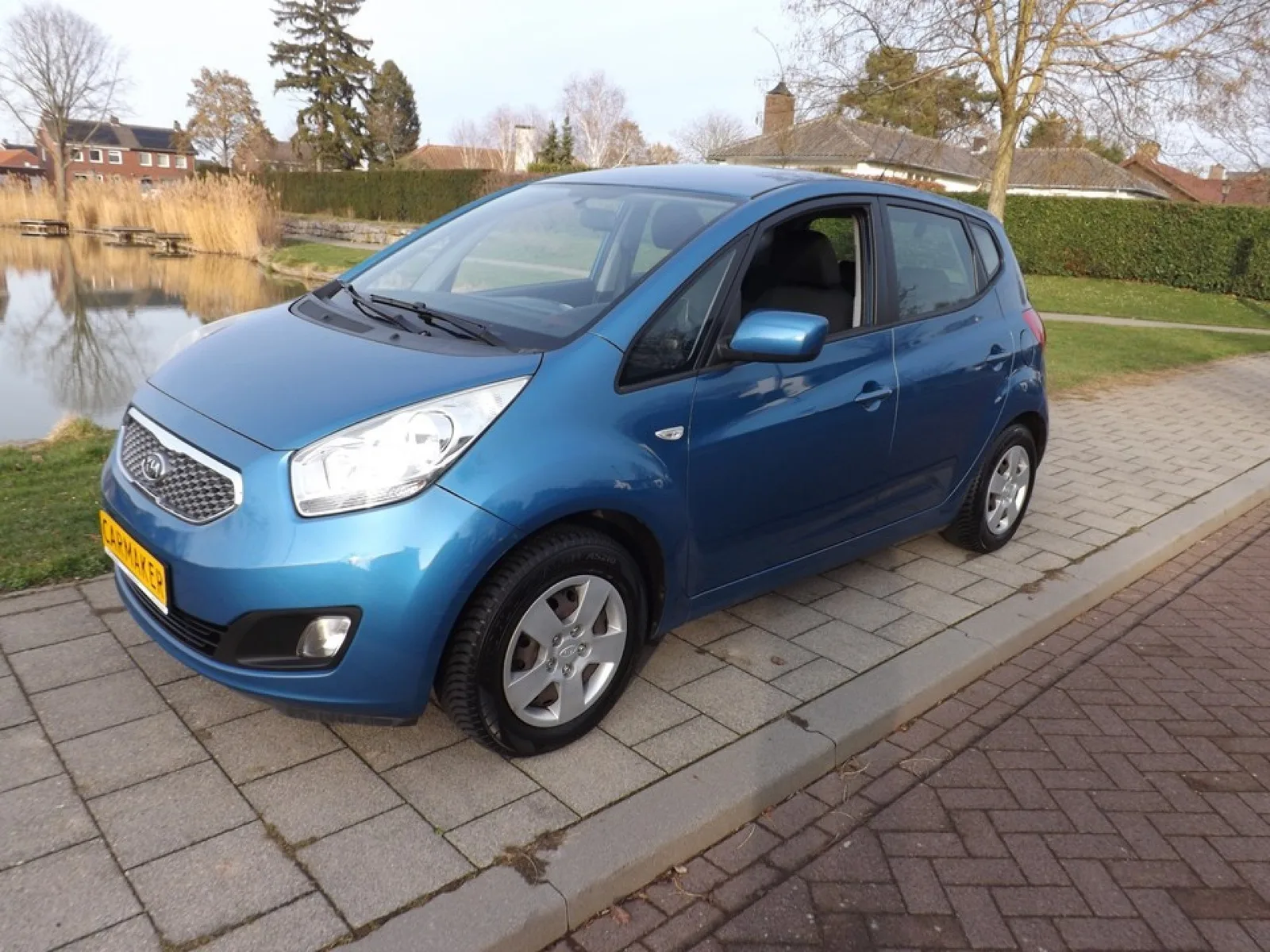 Kia Venga (2011) — foto 1