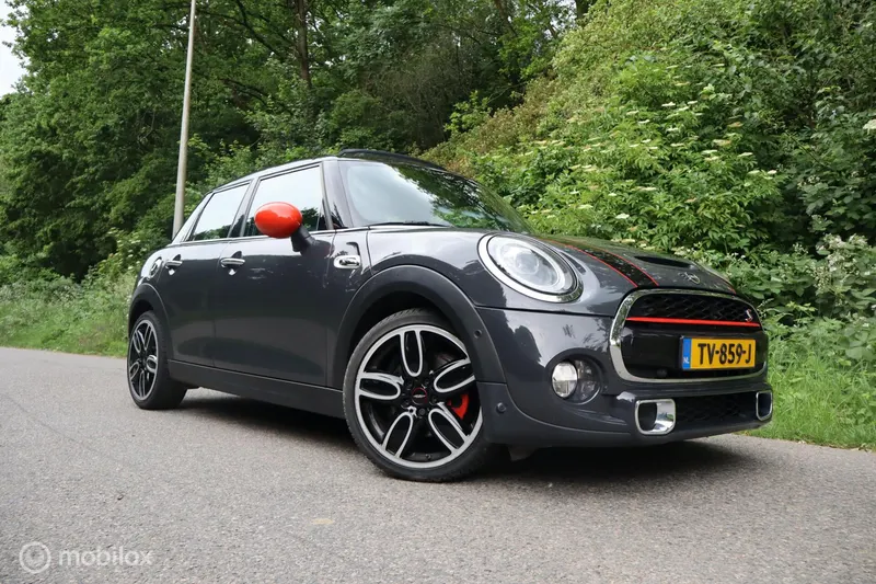 MINI Cooper S (2018)