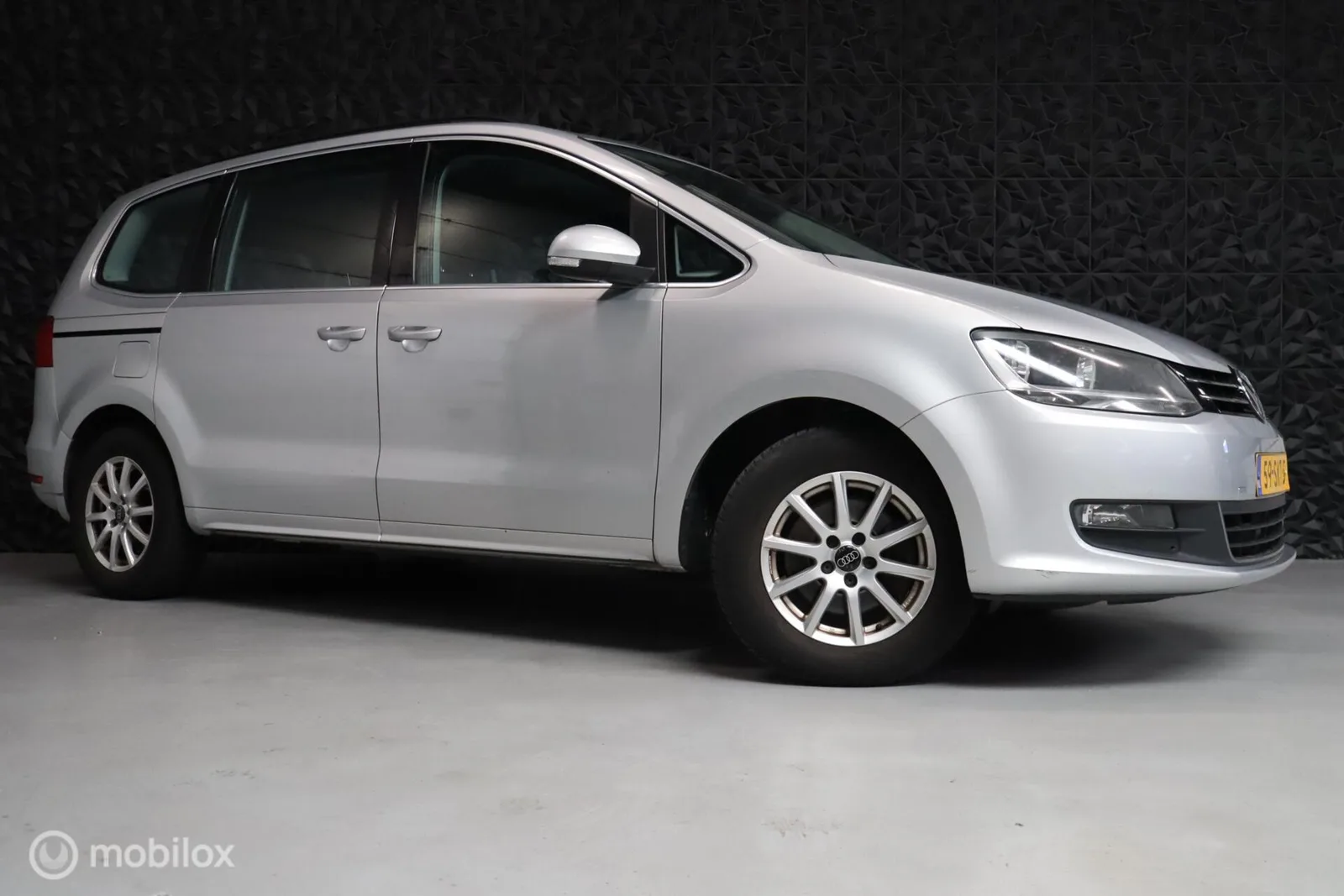 Volkswagen Sharan (2011) — foto 1