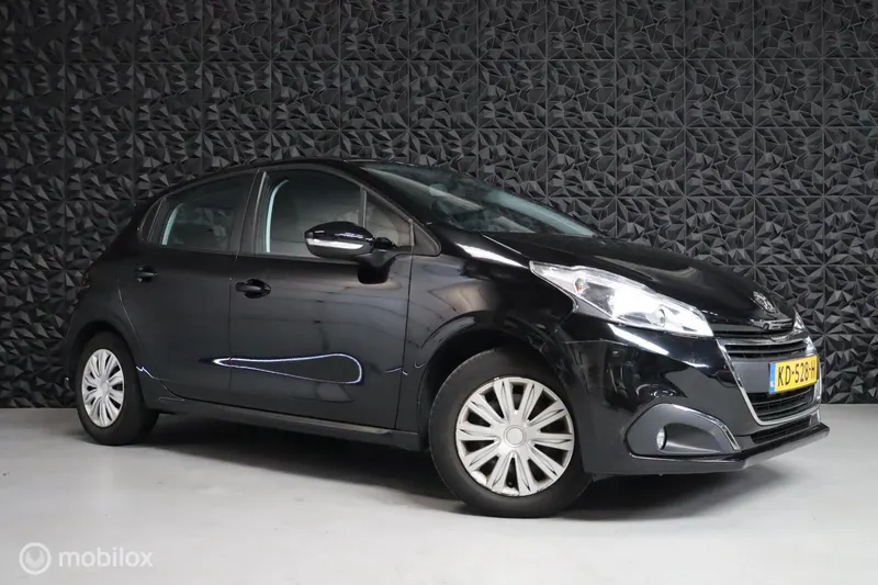 Peugeot 208 (2016)