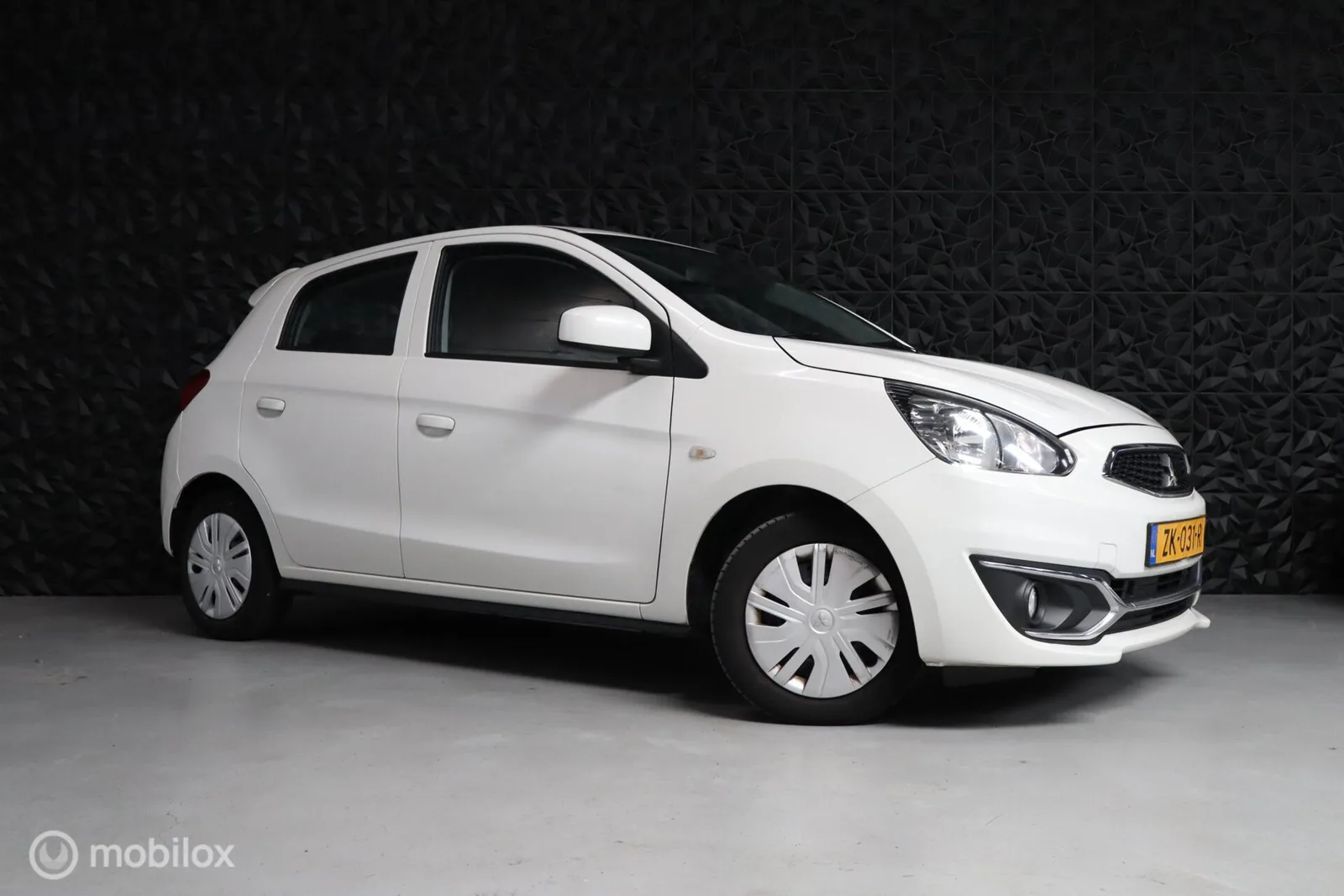 Mitsubishi Space Star (2019) — foto 1