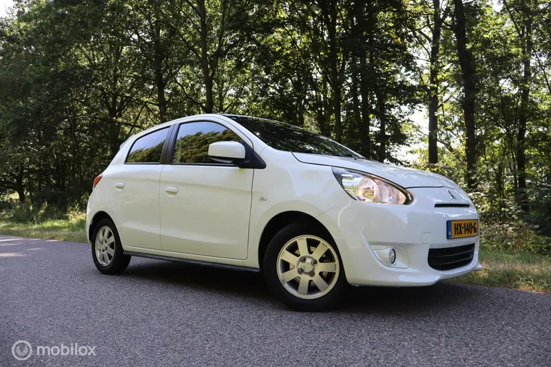 Mitsubishi Space Star (2016)