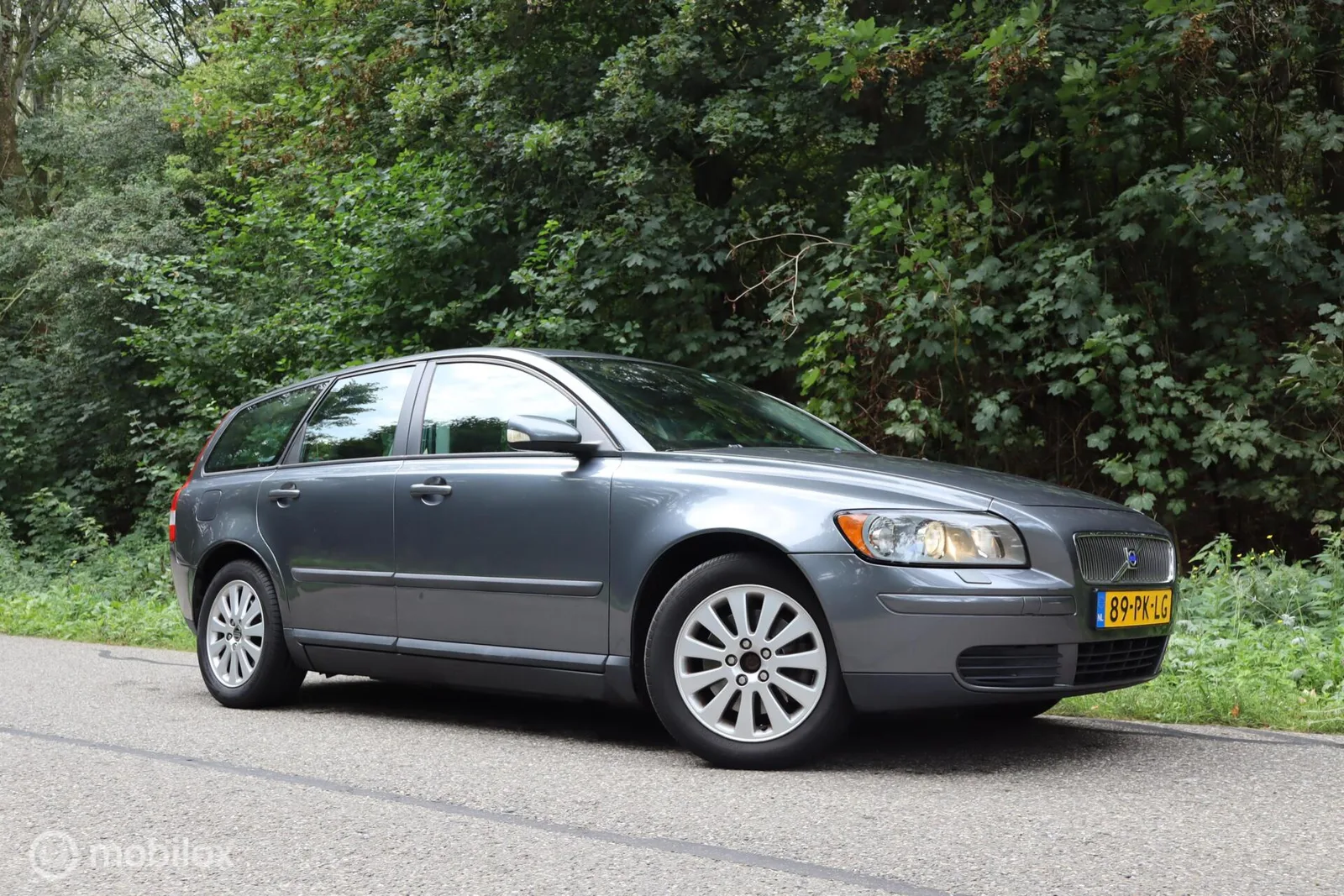 Volvo V50 (2004) — foto 1