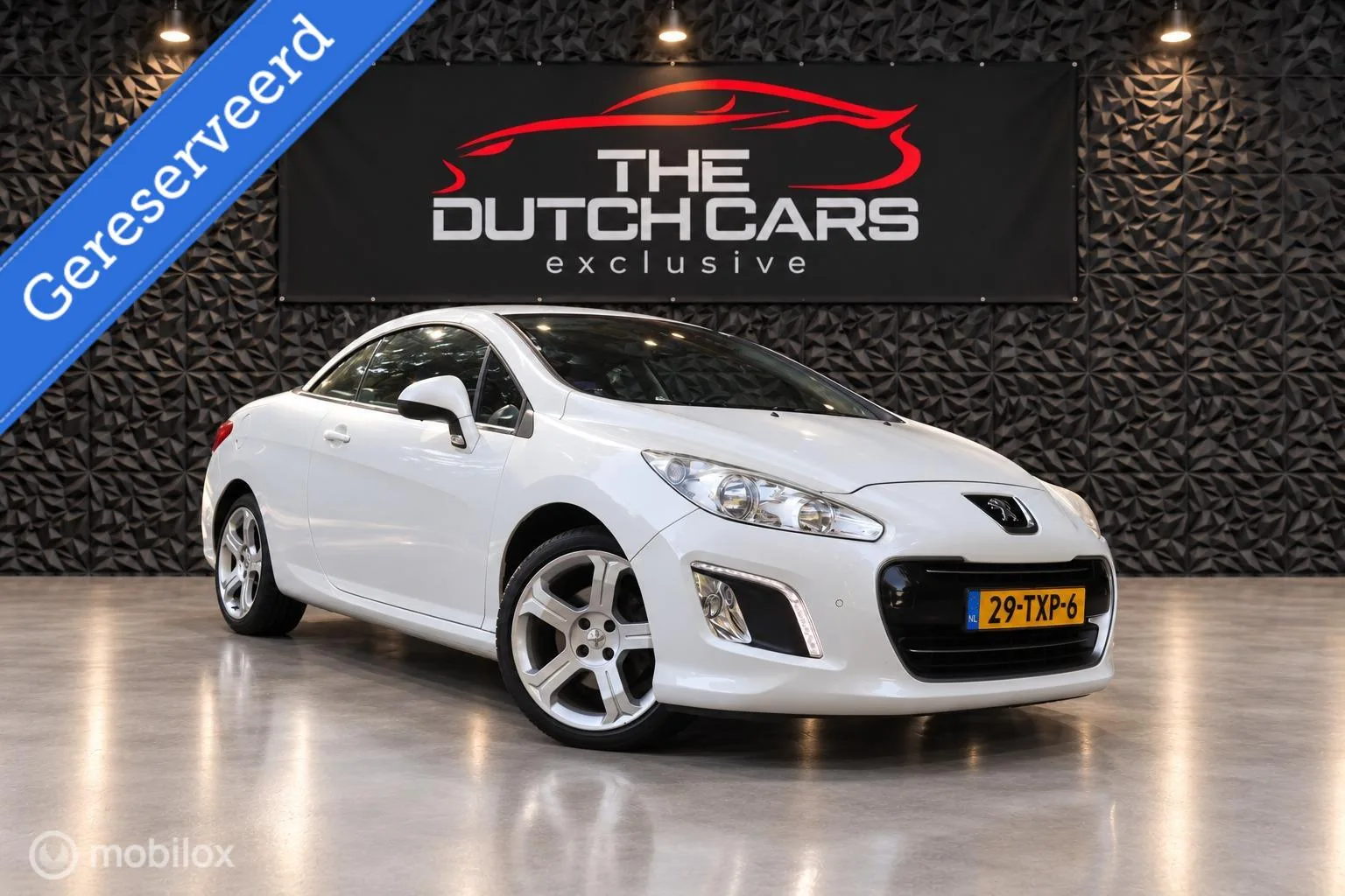 Peugeot 308 (2012) — foto 1