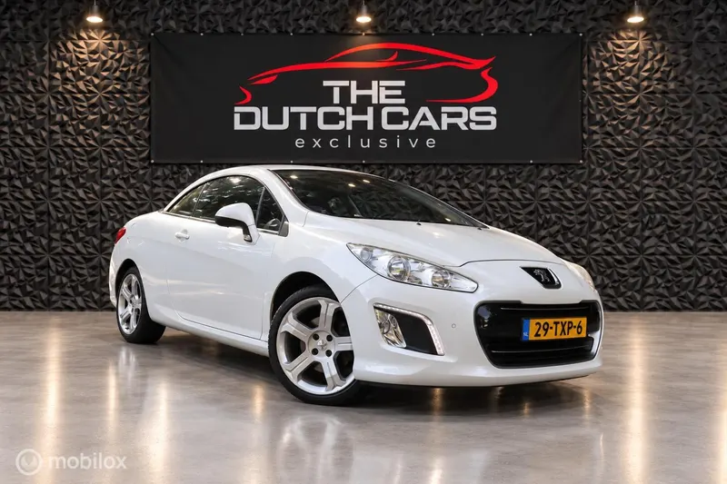 Peugeot 308 (2012)