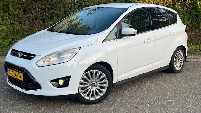 Ford C-Max (2011) — foto 1