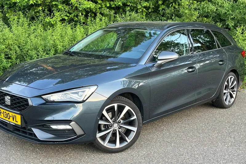 SEAT Leon Sportstourer (2021)