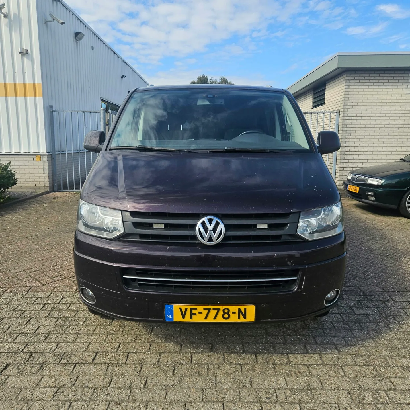 Volkswagen Transporter (2014) — foto 1